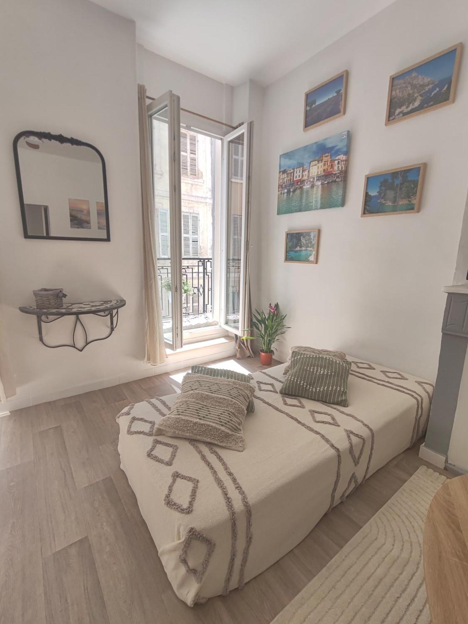 T3 Grand Balcon Au Coeur Du Vieux Port Apartment Marseille Exterior photo